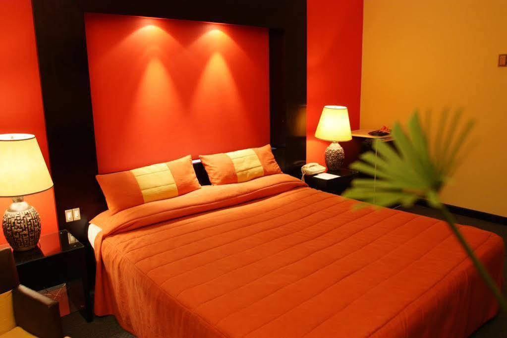 Heden Golf Hotel Abidjan Esterno foto